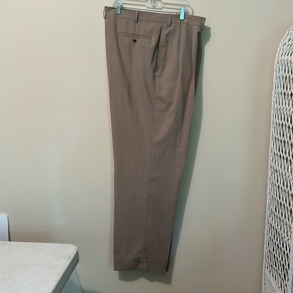 Lauren Ralph Lauren Men’s Dress Pants Size 40X31.5 Cuffed Pleated Read - Picture 1 of 7